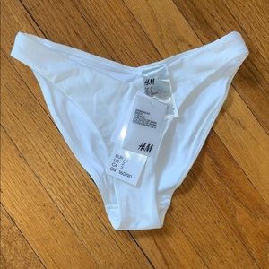 brand new never worn white bottoms